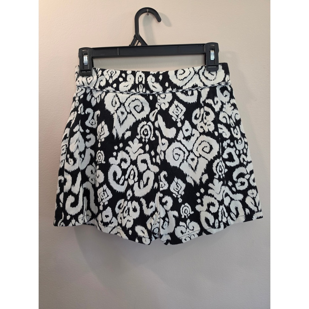 Zara Black White Ikat Damask Jacquard High Waisted Cotton Shorts Small NWT - Picture 2 of 11
